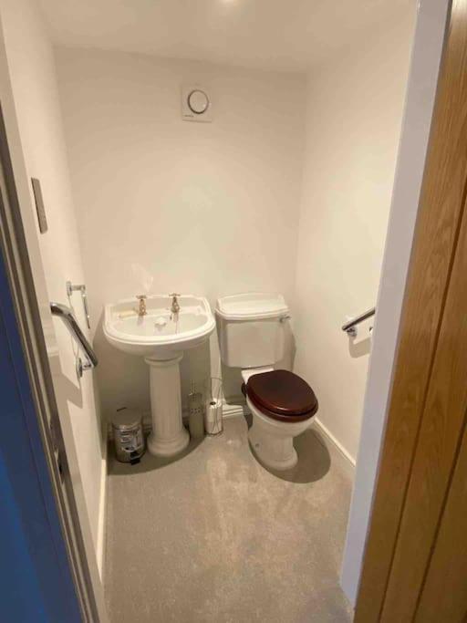 Langway Villa Gatebeck Екстериор снимка