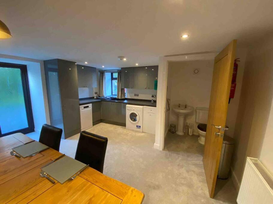 Langway Villa Gatebeck Екстериор снимка